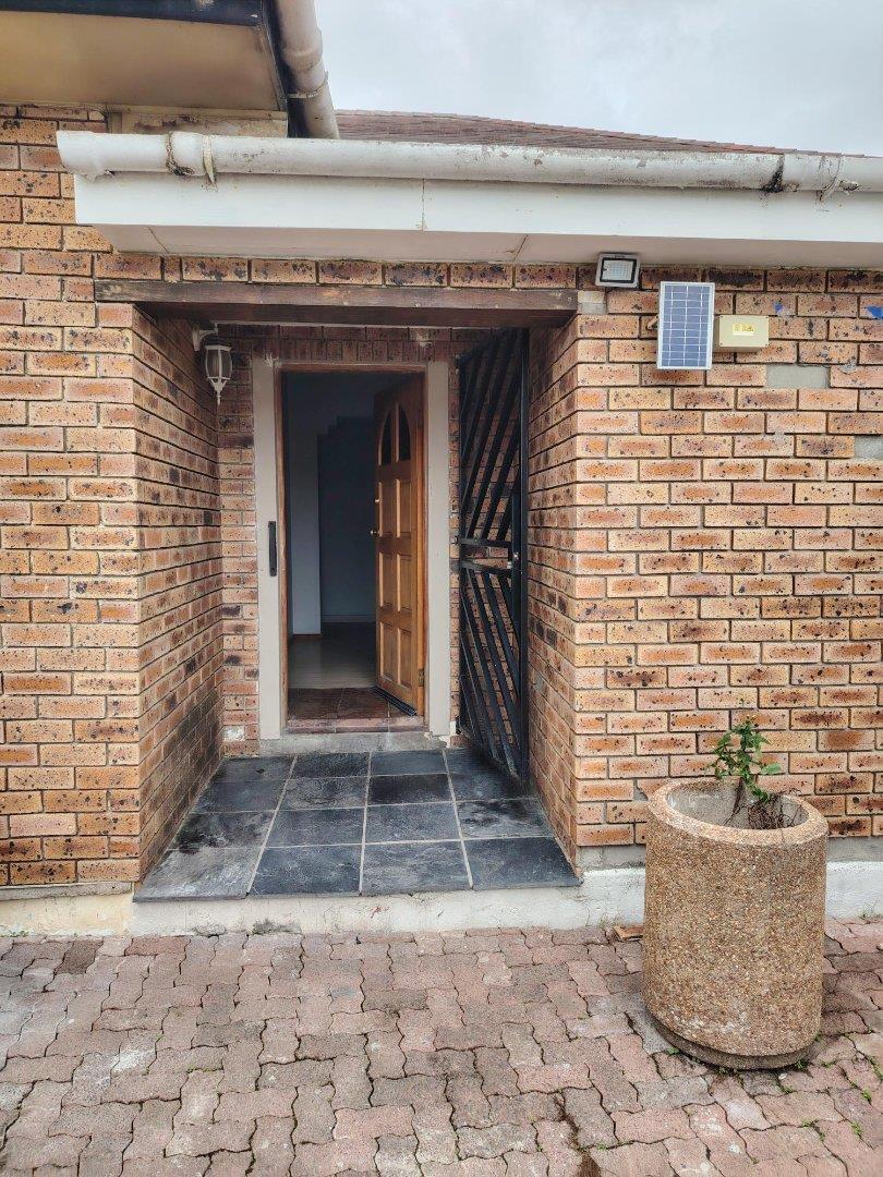 To Let 3 Bedroom Property for Rent in Parow Western Cape